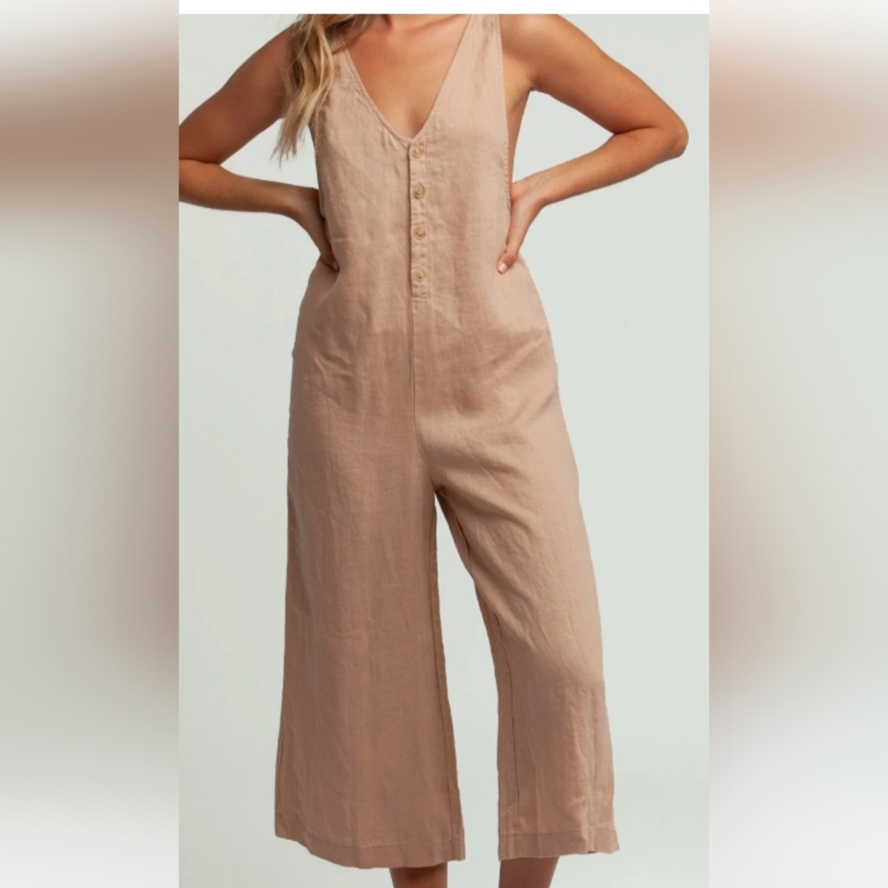 Romper - Picture 2 of 2